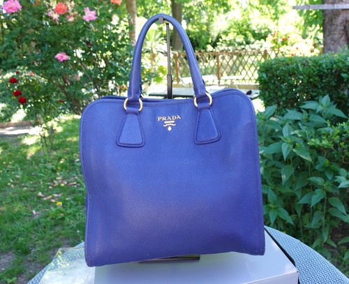 Prada bag logo - made, italy
